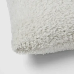 Sherpa Square Pillow - Room Essentials™ 9 Sherpa Square Pillow - Room Essentials™ -Room Essentials GUEST d46c105d a4e9 42ae bd7d df0df6c83e78
